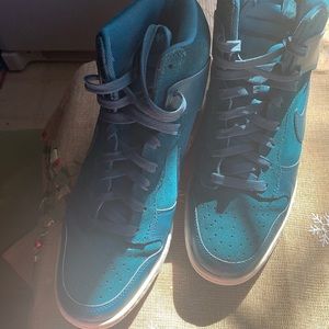 Nike Sky Hi Air Dunk Sneakers, size 9.5